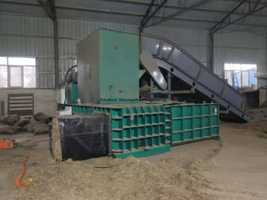 Square Pine Majani Baler Kubwa Silage Balers Machine Hay Baler Compactor