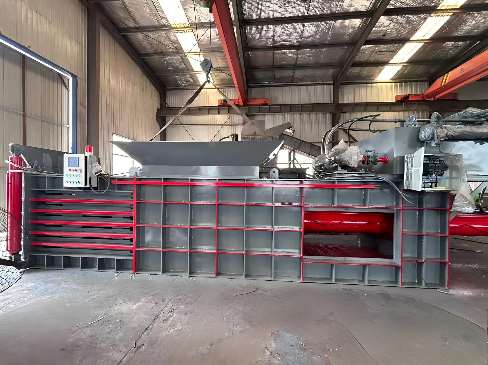 Horizontale hydraulische Ballenpressen im Altpapierrecycling